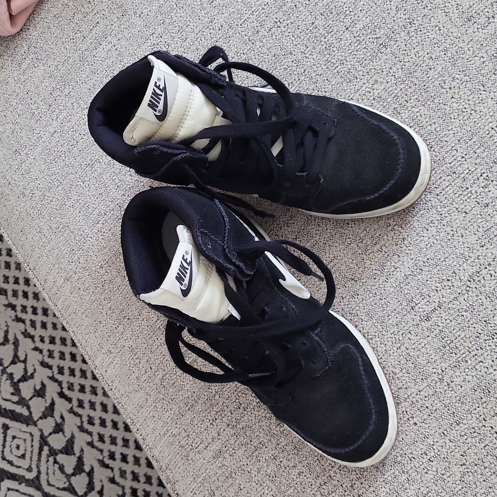 Nike wedges